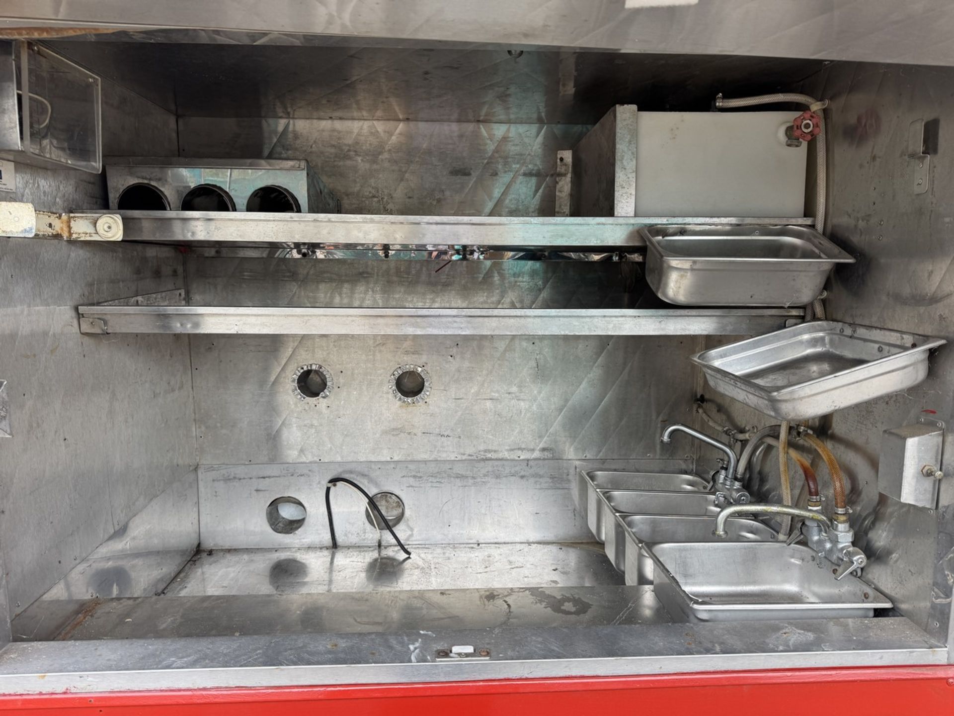 2004 Chevy Silverado 3500HD Lunch Truck - Image 11 of 28