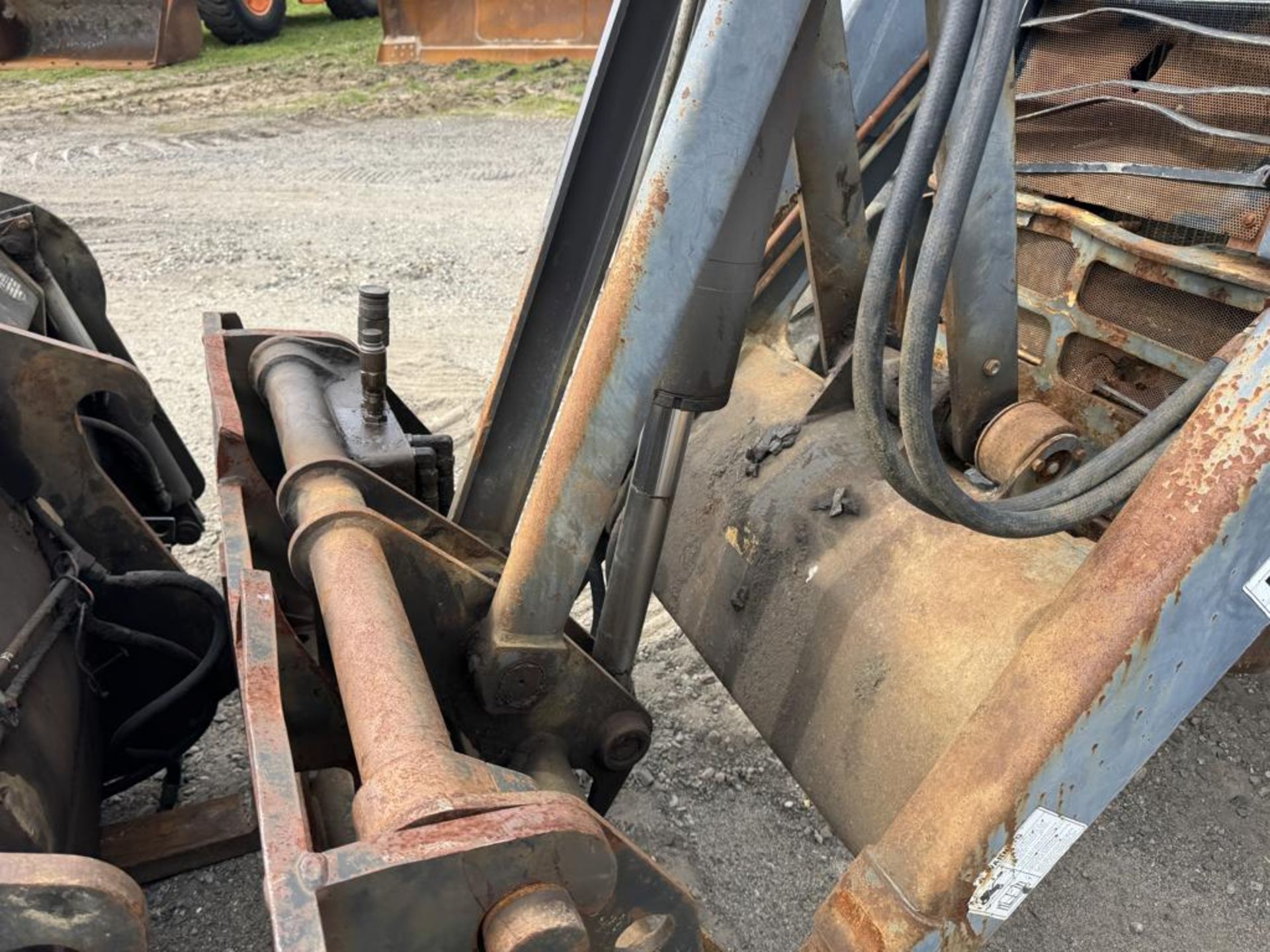 2009 Terex TX860B 4x4 Backhoe - Image 11 of 34