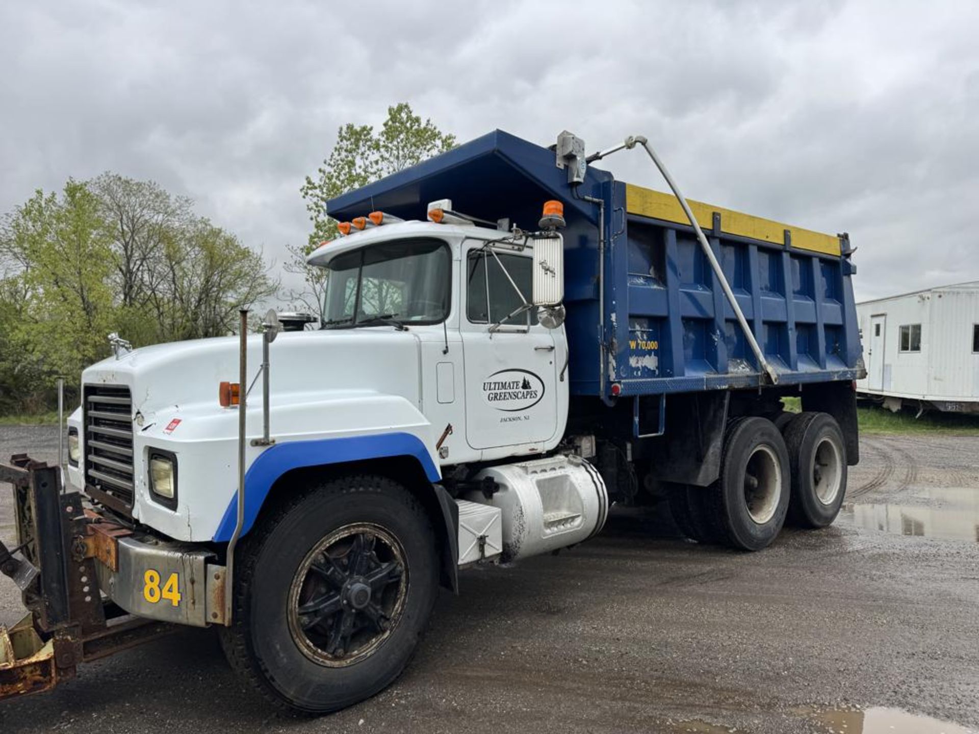 1999 Mack RD688SX Tandem Dump - Image 10 of 44