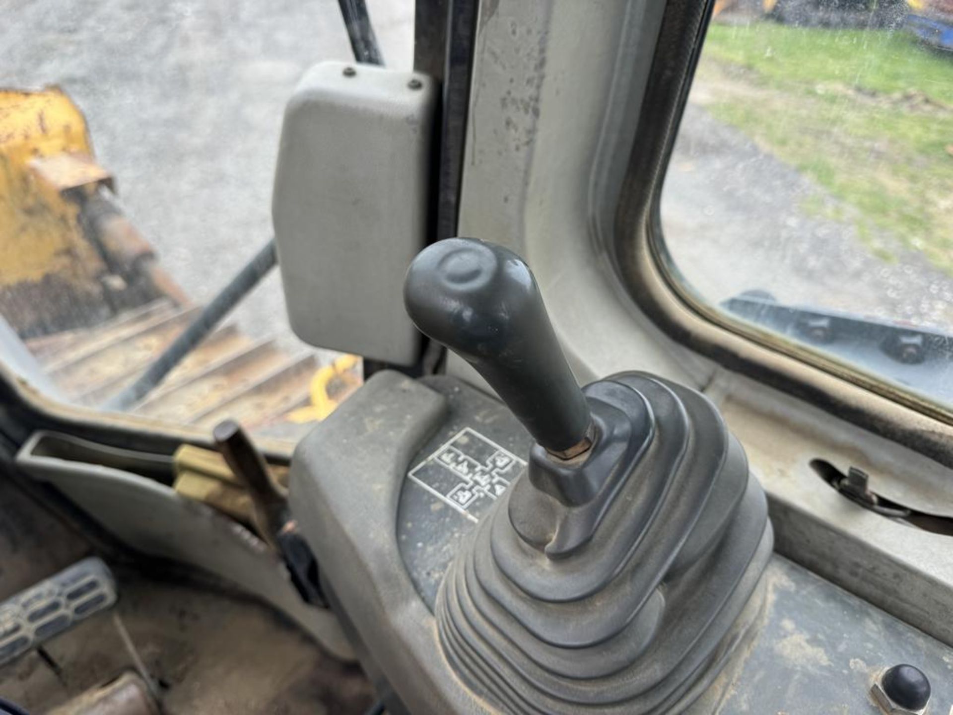 Komastu D65EX-12 Crawler Dozer - Image 39 of 41