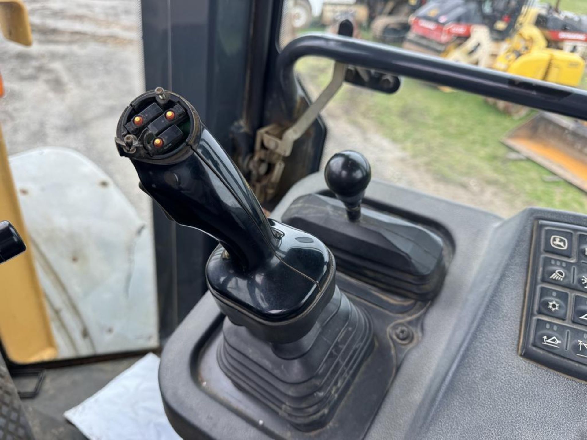 John Deere 544J Wheel Loader - Image 34 of 35