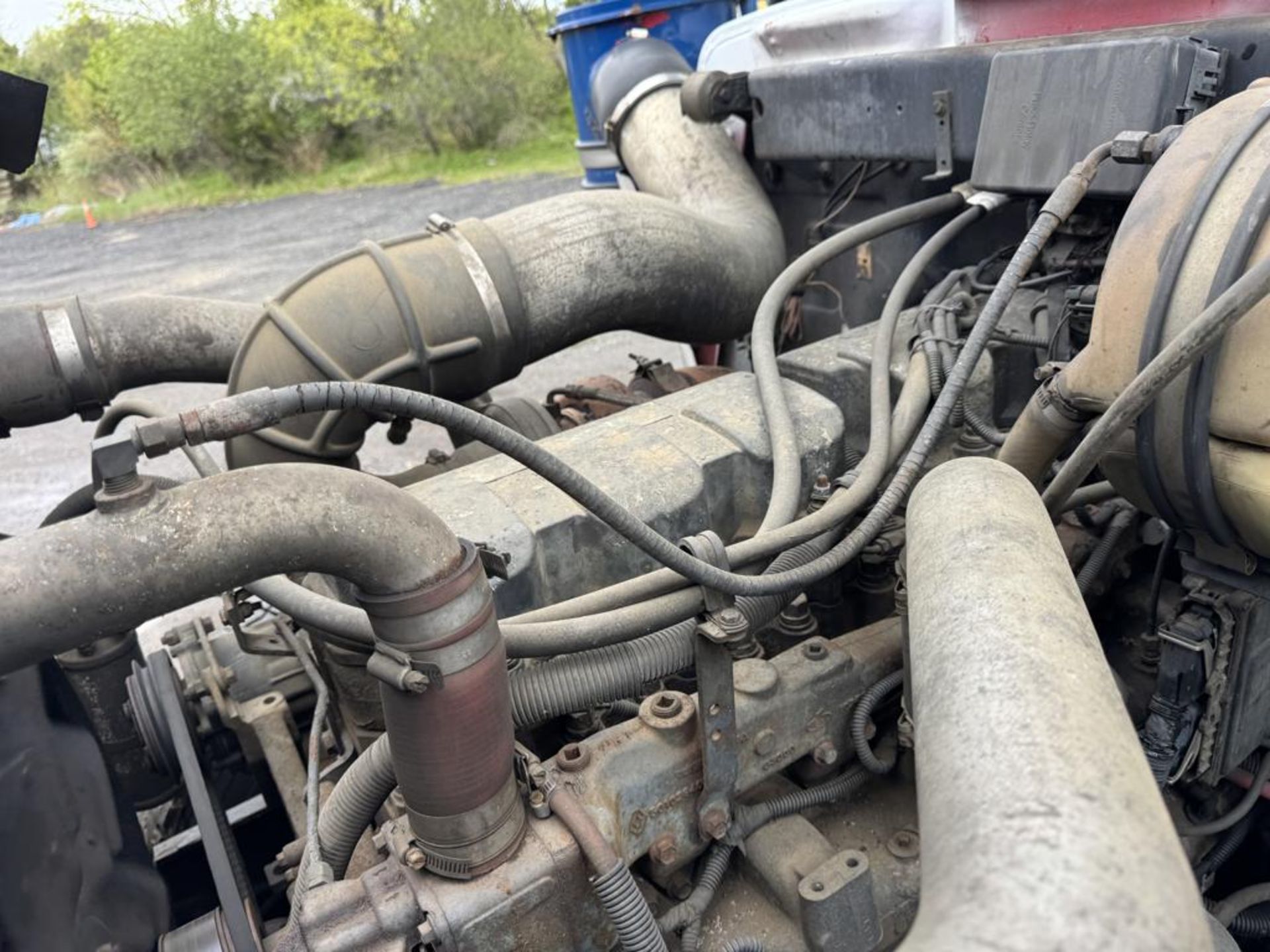 2002 Mack RD688SX Tandem Dump - Image 40 of 47