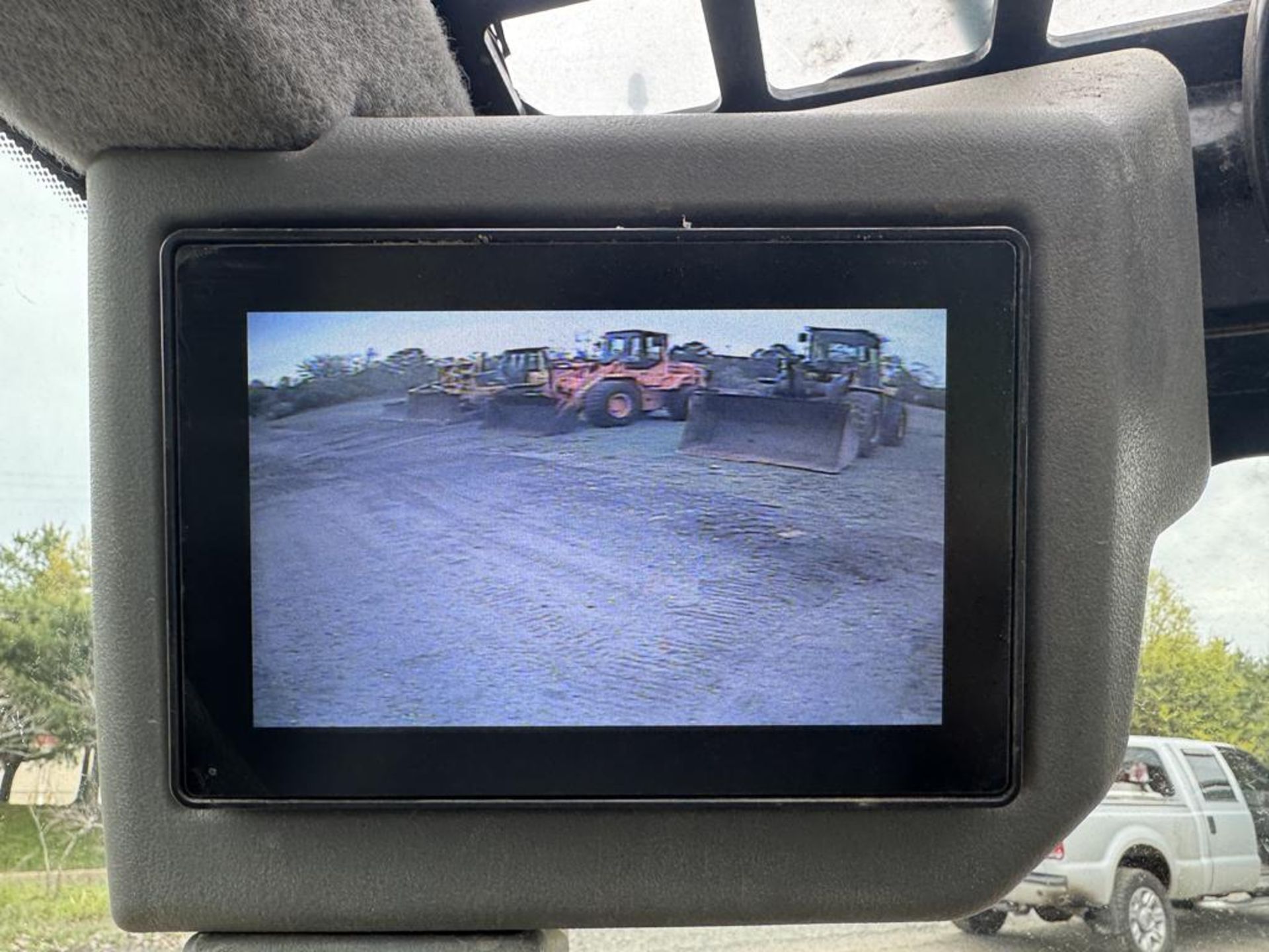 2022 ASV RT-75 Tracked Skid Steer - Image 31 of 32