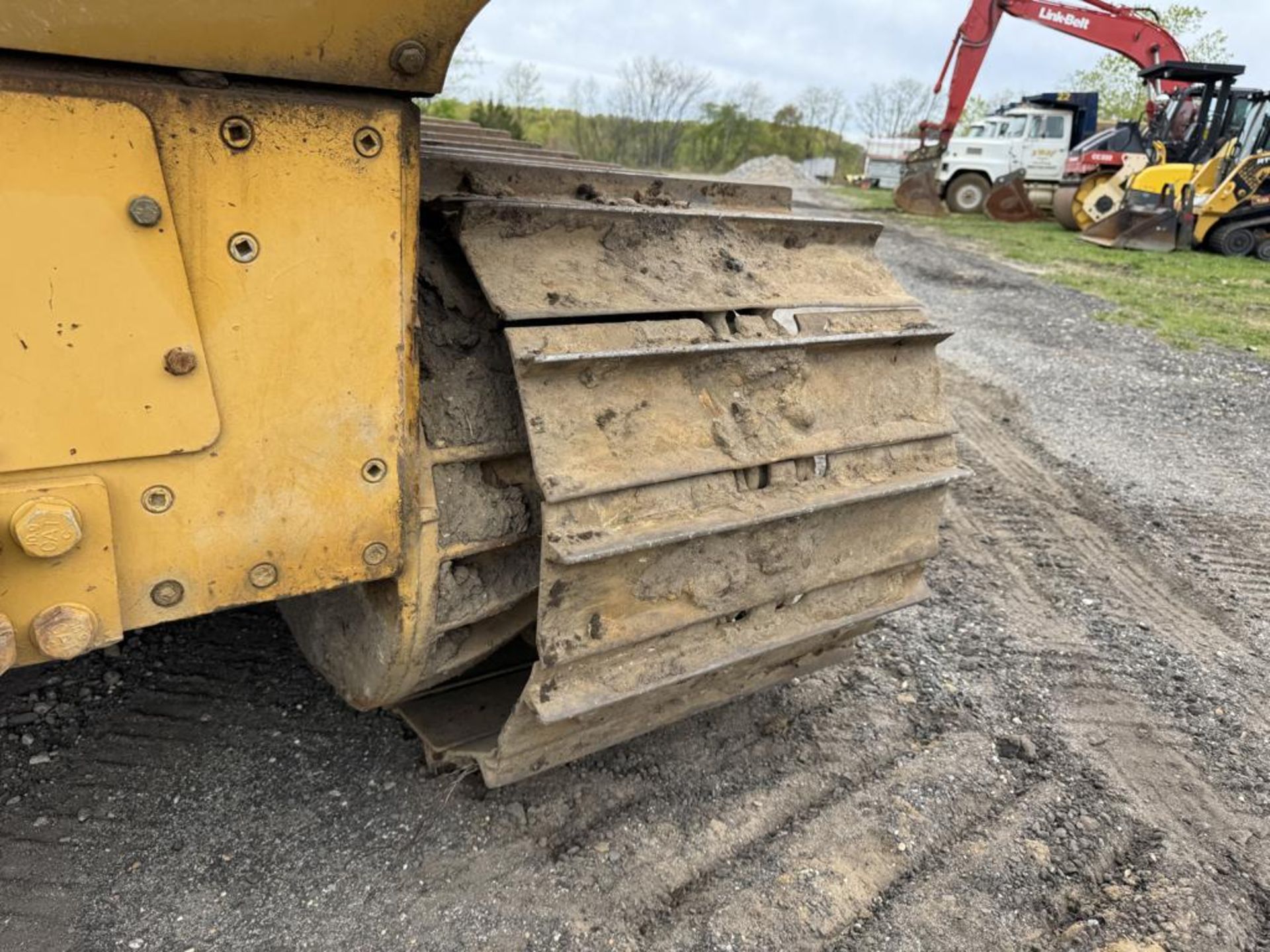 Caterpillar D4G LGP Crawler Dozer - Image 28 of 38