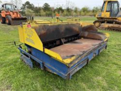 GEHL Powerbox T450 Asphalt Paver