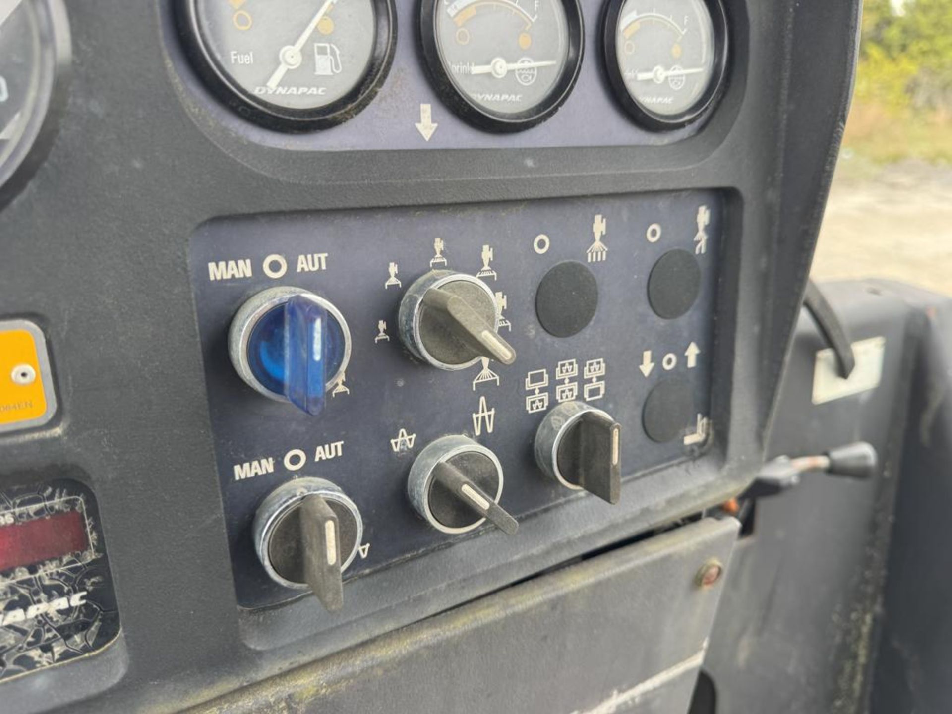 Dynapac CC222 Tandem Vibratory Roller - Image 32 of 36
