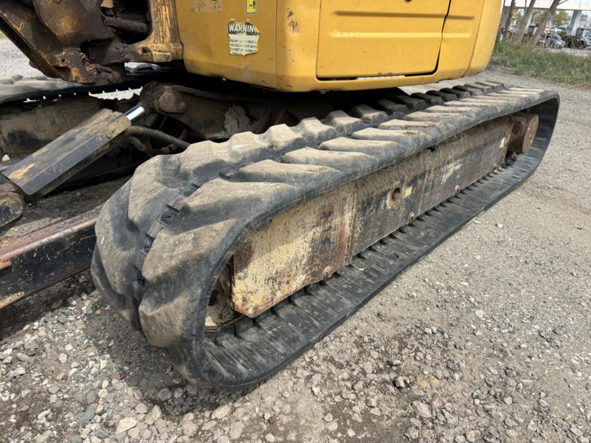 Caterpillar 305D-CR Tracked Excavator - Image 15 of 34