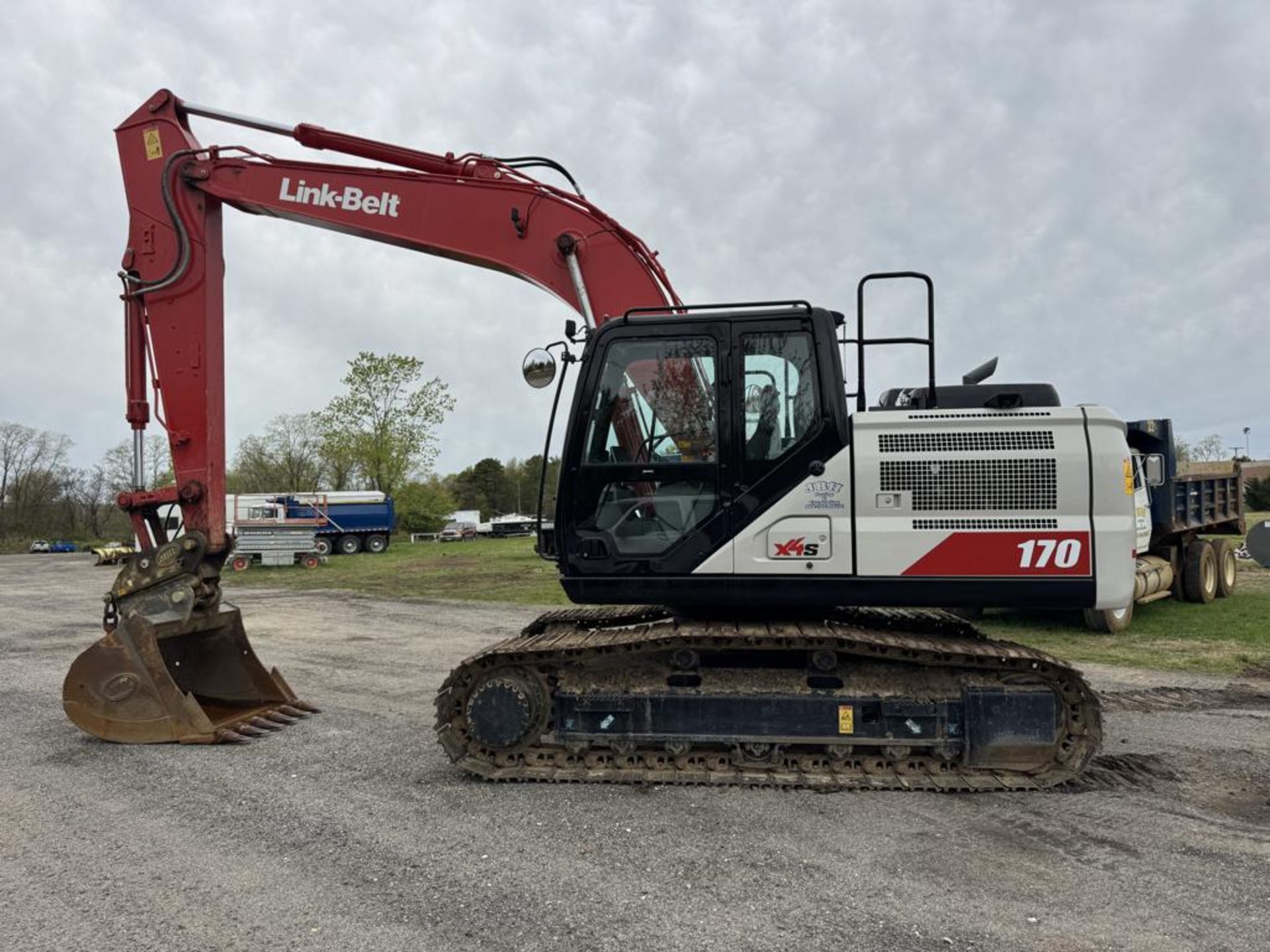 2024 Linkbelt 170 X4S Tracked Excavator - Image 16 of 62