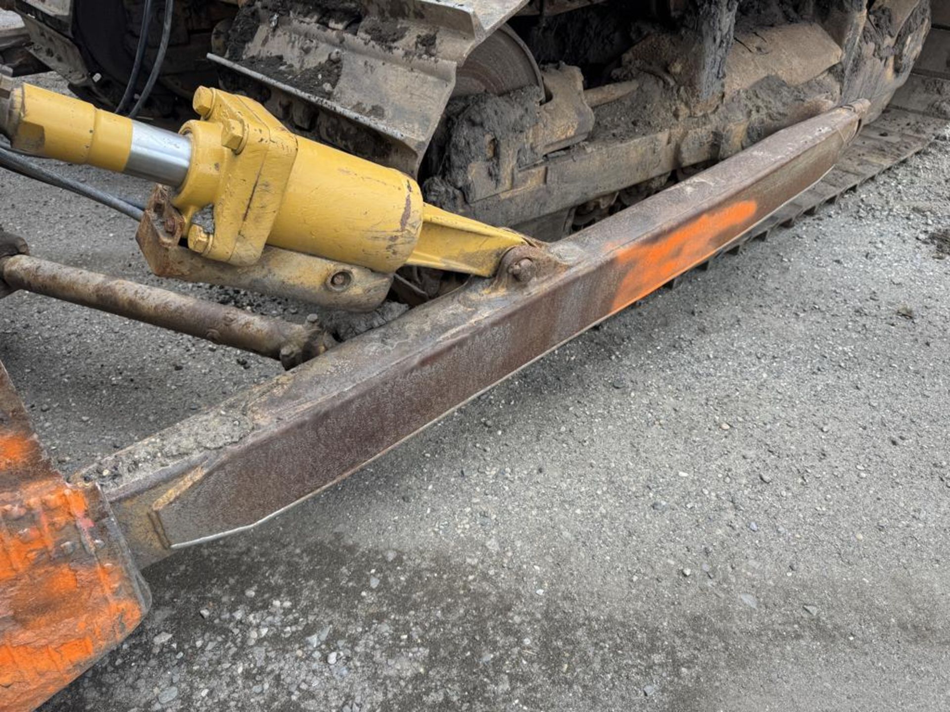 Caterpillar D6D Crawler Dozer - Image 15 of 33