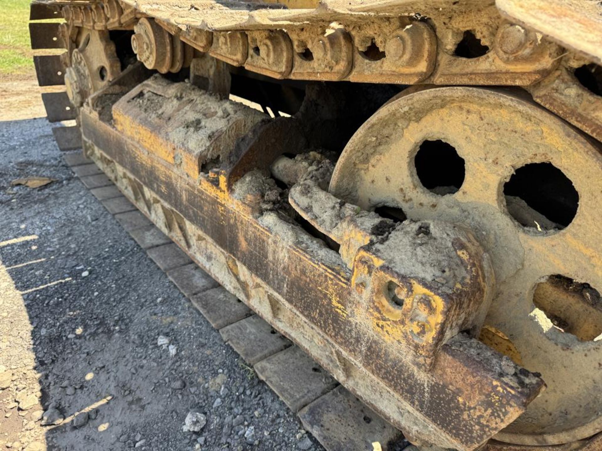 Komatsu D31A-17 Crawler Dozer - Image 16 of 27