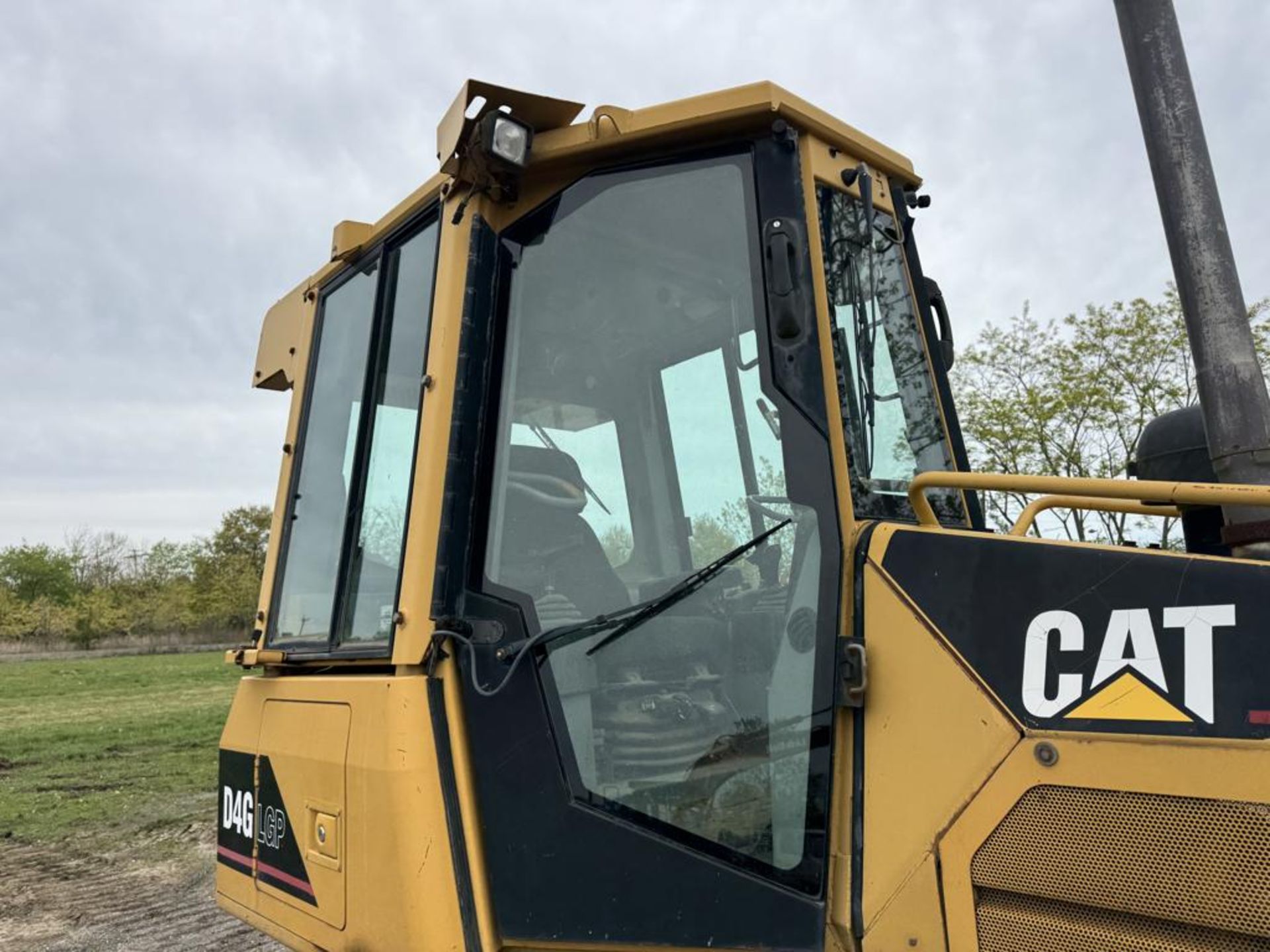 Caterpillar D4G LGP Crawler Dozer - Image 26 of 38