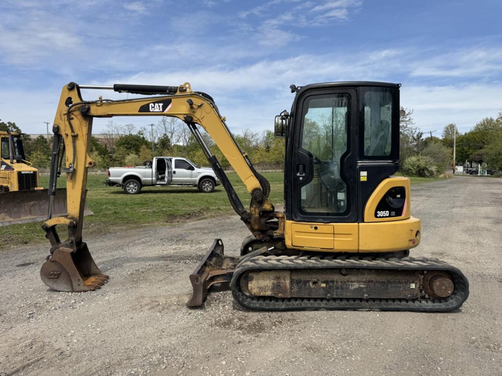 Caterpillar 305D-CR Tracked Excavator - Image 13 of 34