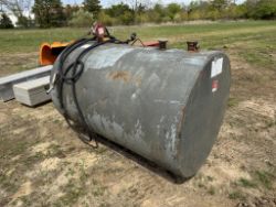 500 Gallon Diesel Tank w/ Pump