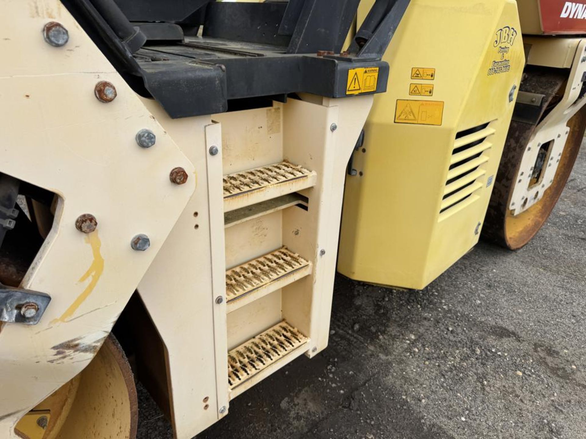 Dynapac CC222 Tandem Vibratory Roller - Image 18 of 36