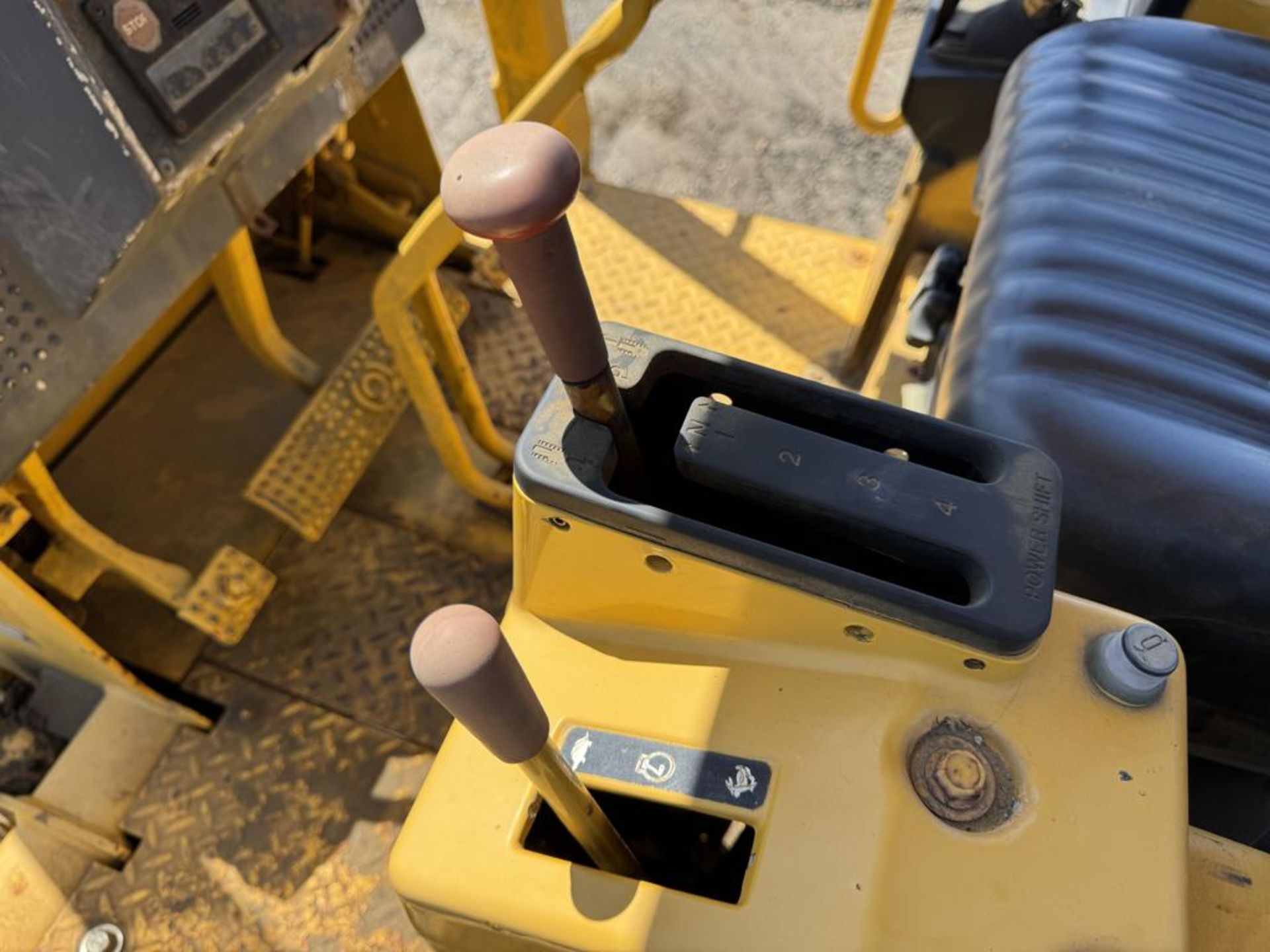 John Deere 450G Crawler Dozer - Image 20 of 25