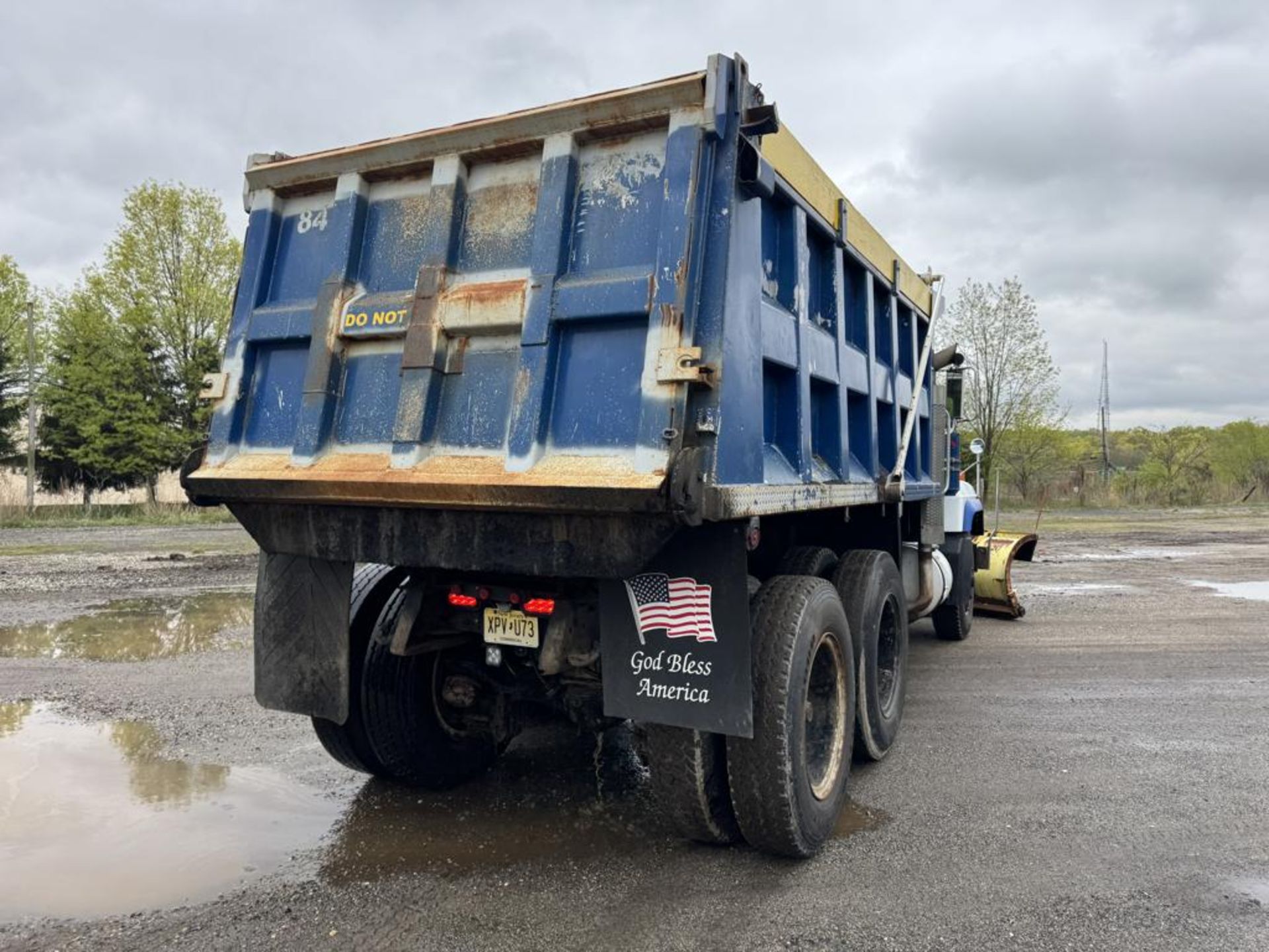 1999 Mack RD688SX Tandem Dump - Image 6 of 44