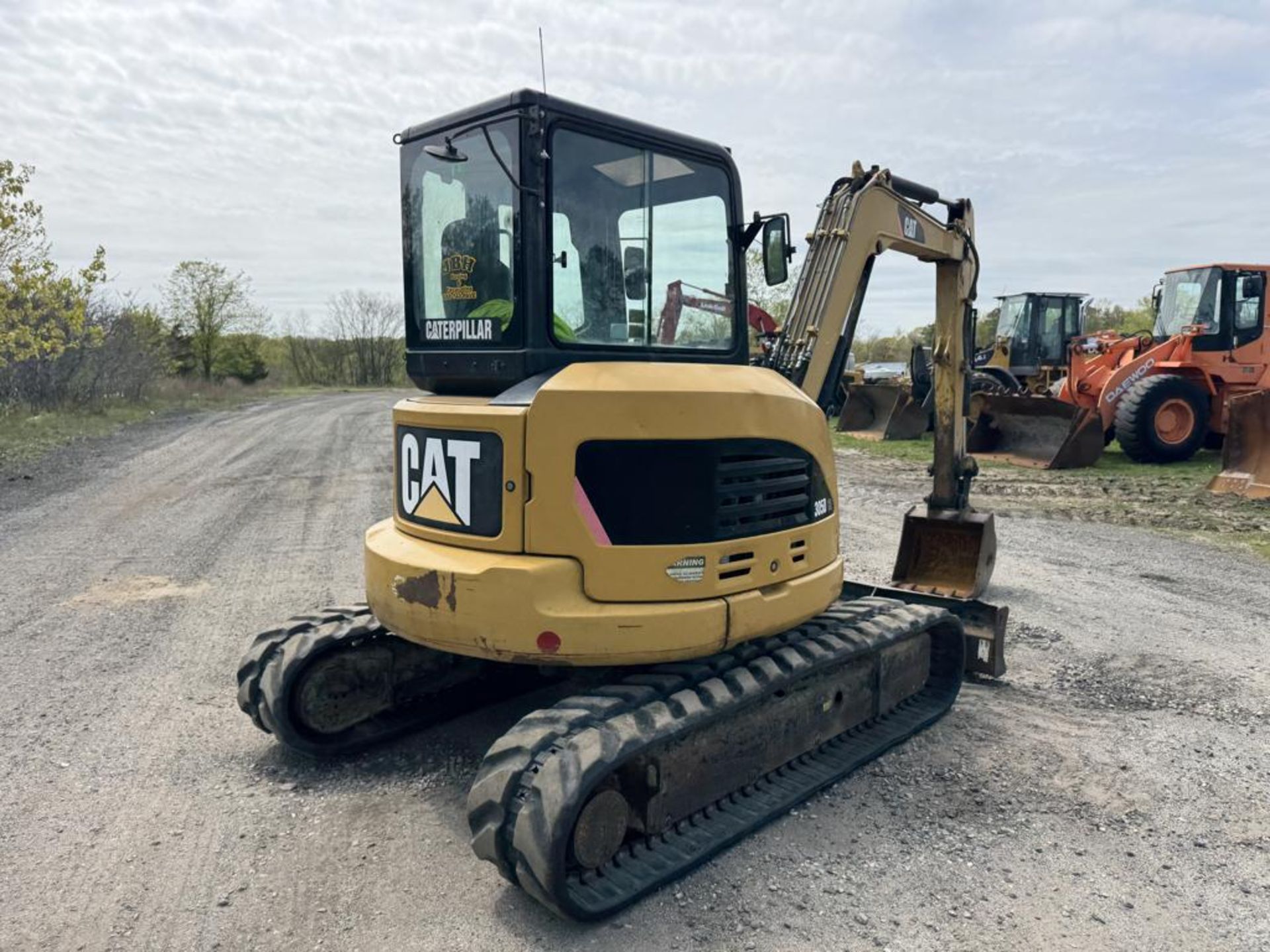 Caterpillar 305D-CR Tracked Excavator - Image 8 of 34
