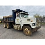 1986 Ford LTL 9000 Tandem Dump