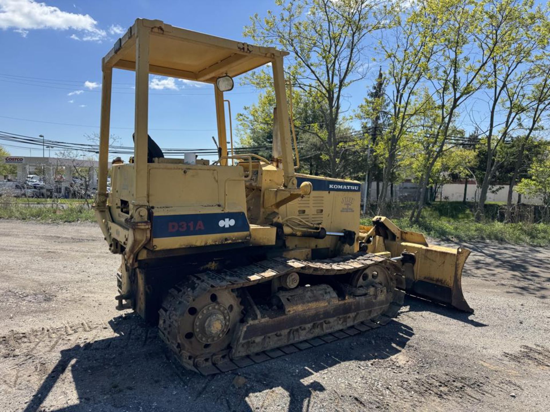 Komatsu D31A-17 Crawler Dozer - Image 4 of 27