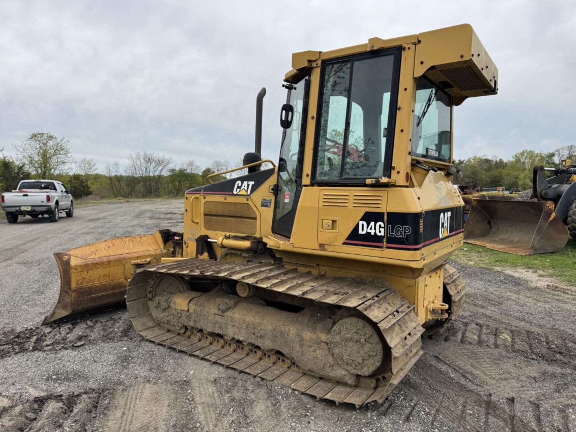 Caterpillar D4G LGP Crawler Dozer - Image 15 of 38