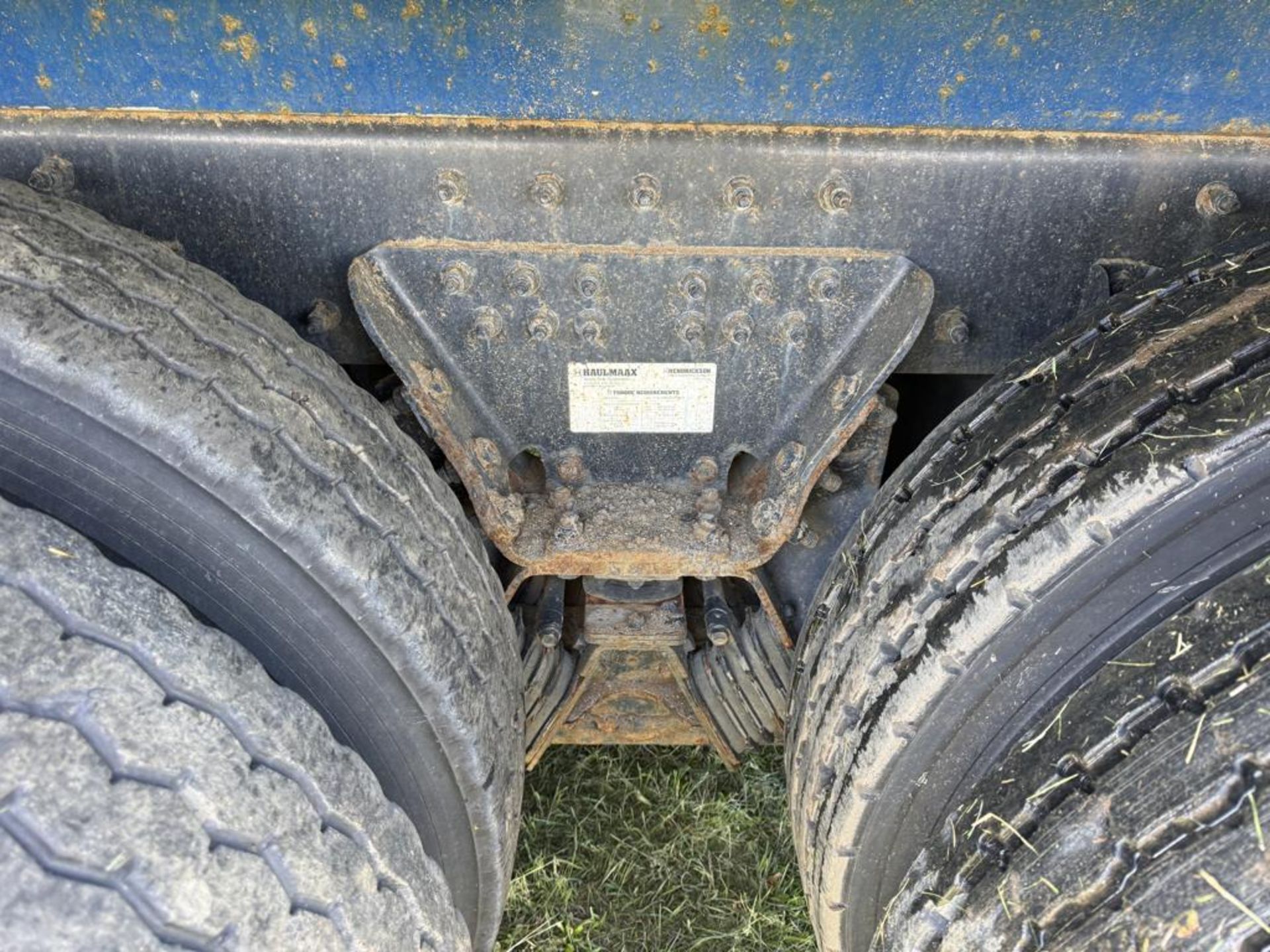 2016 Peterbilt 367 Tri-Axle Dump - Image 22 of 54