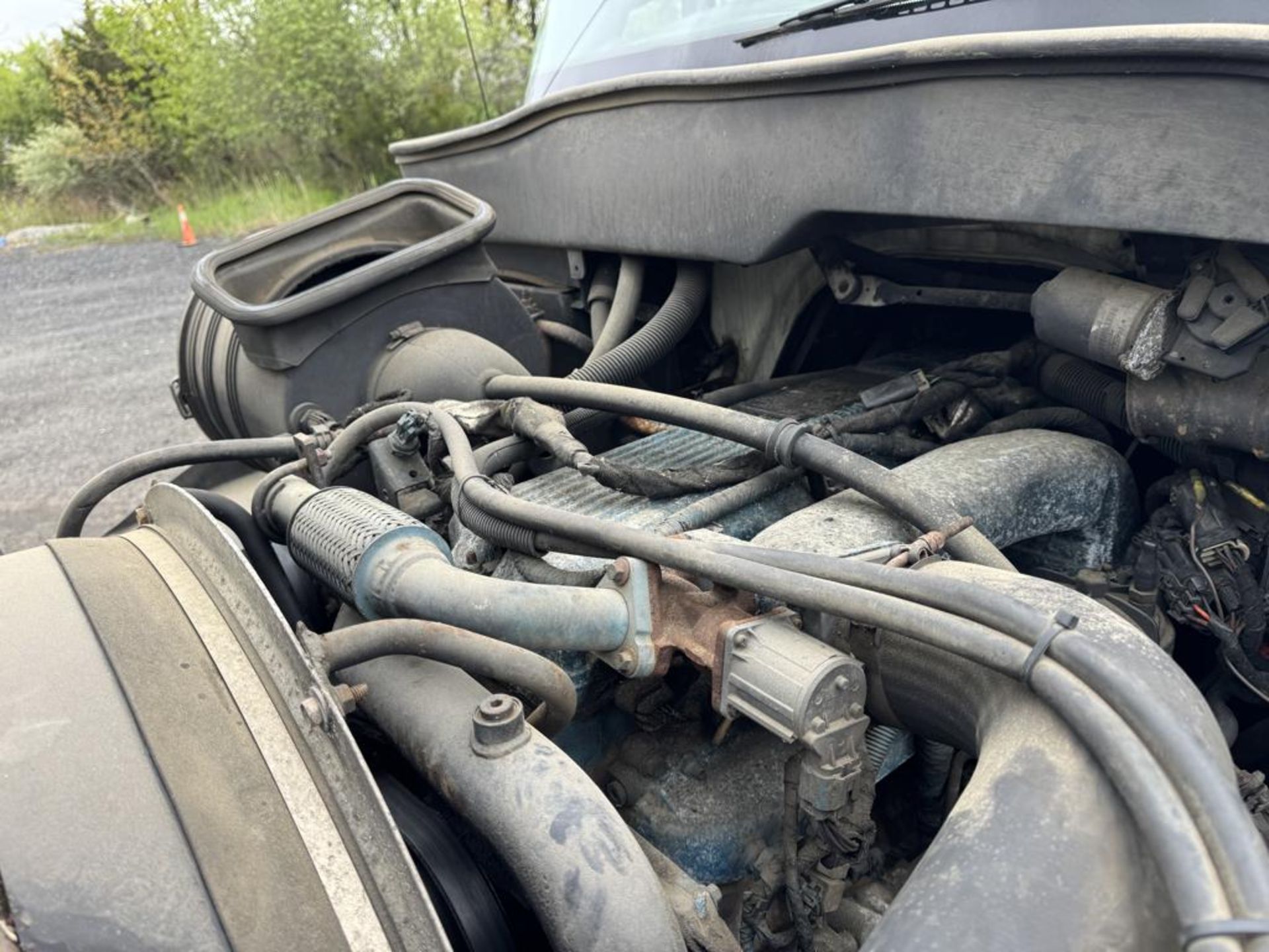 2006 International 4400 Single Axle Dump - Image 17 of 21