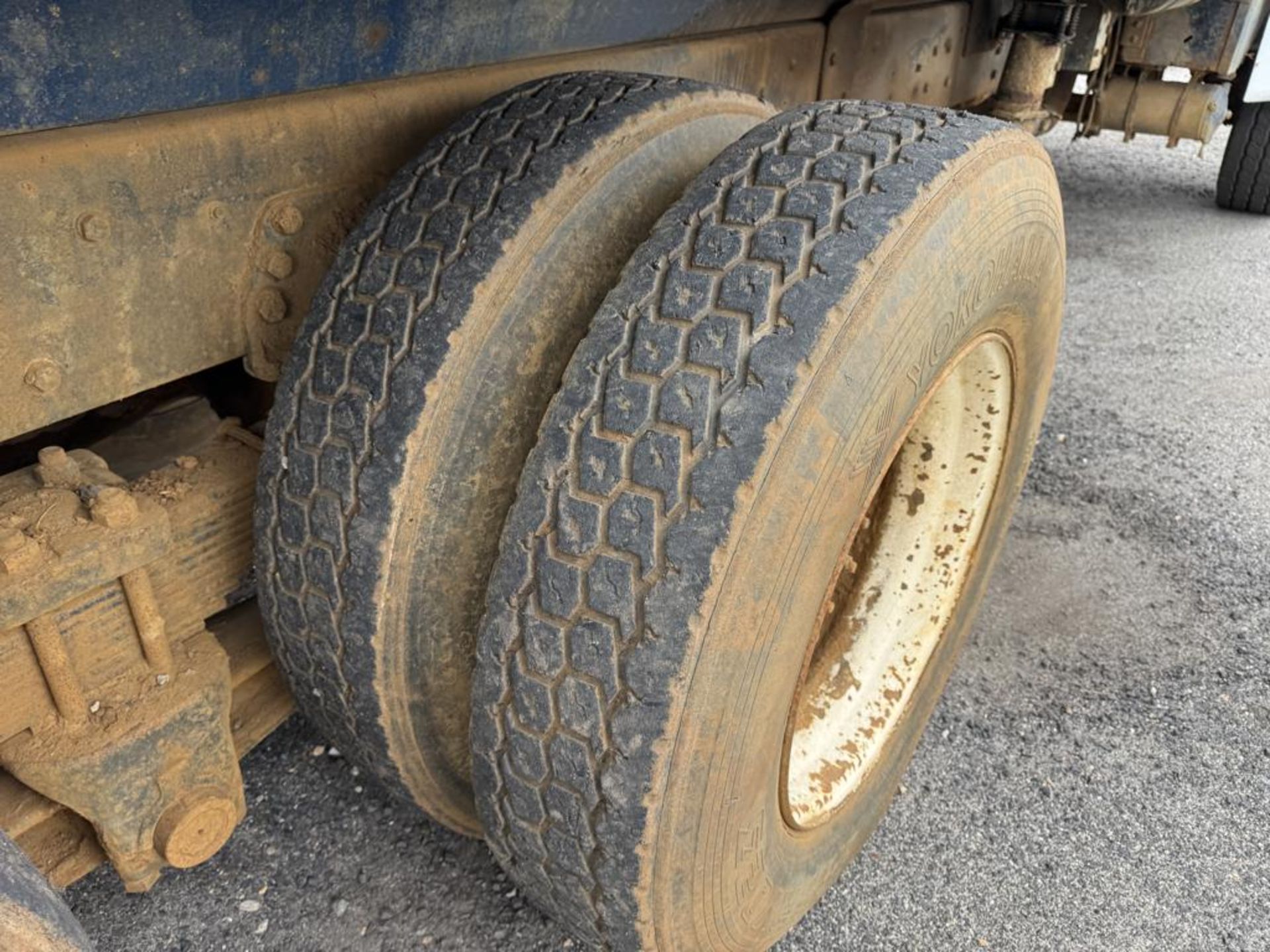 1987 Ford LTL 9000 Tandem Dunp - Image 16 of 30