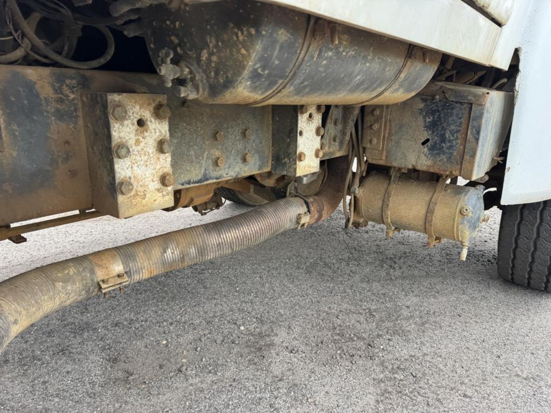1987 Ford LTL 9000 Tandem Dunp - Image 19 of 30