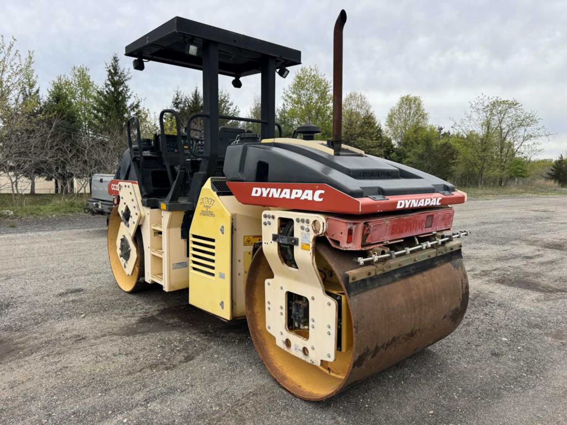 Dynapac CC222 Tandem Vibratory Roller - Image 13 of 36