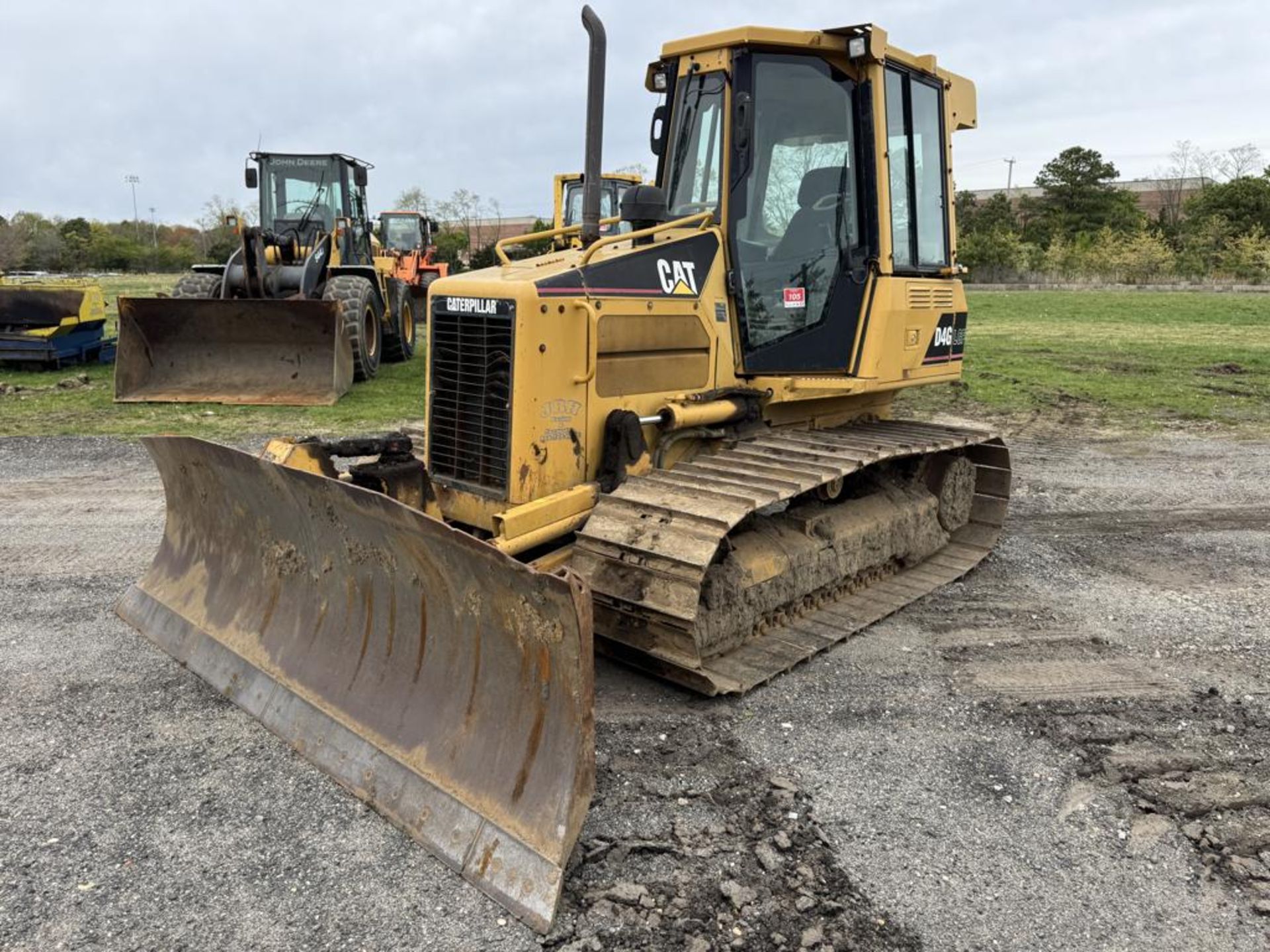 Caterpillar D4G LGP Crawler Dozer - Image 2 of 38