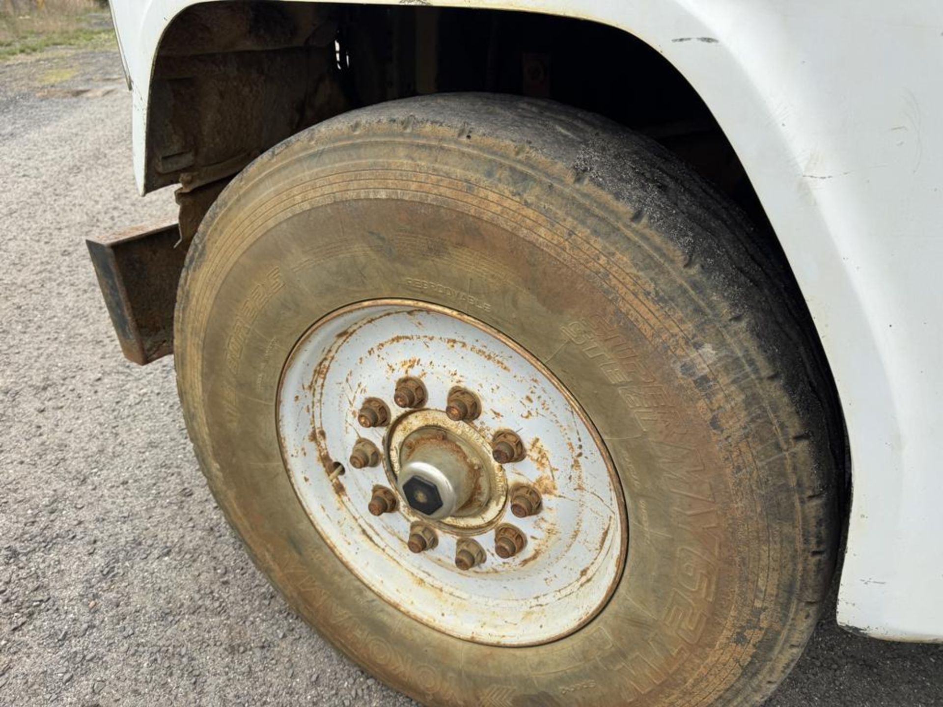1986 Ford LTL 9000 Tandem Dump - Image 16 of 38