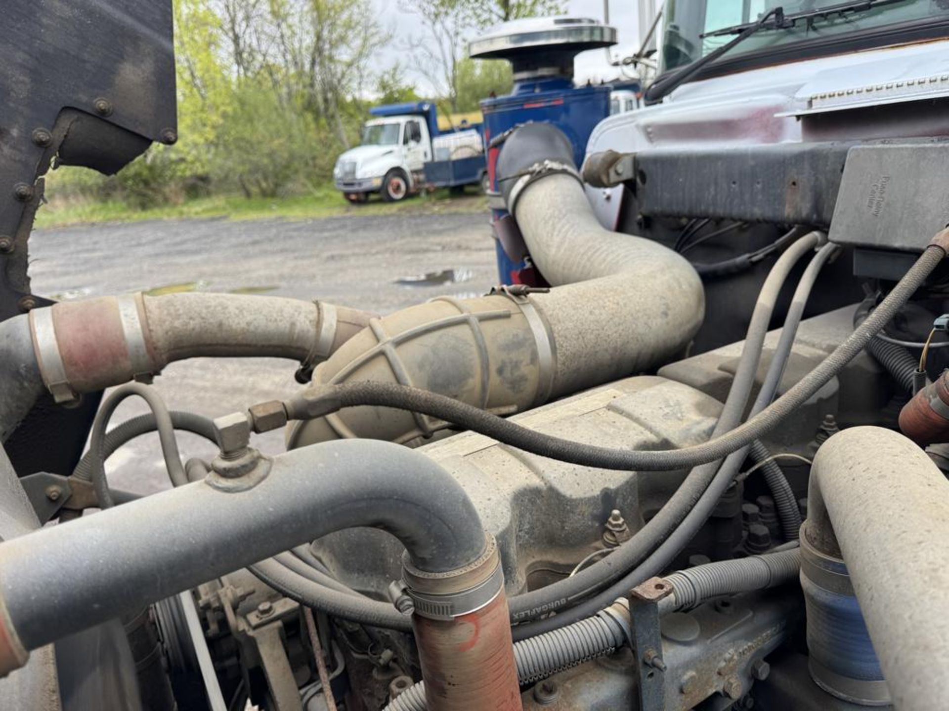 1999 Mack RD688SX Tandem Dump - Image 37 of 44