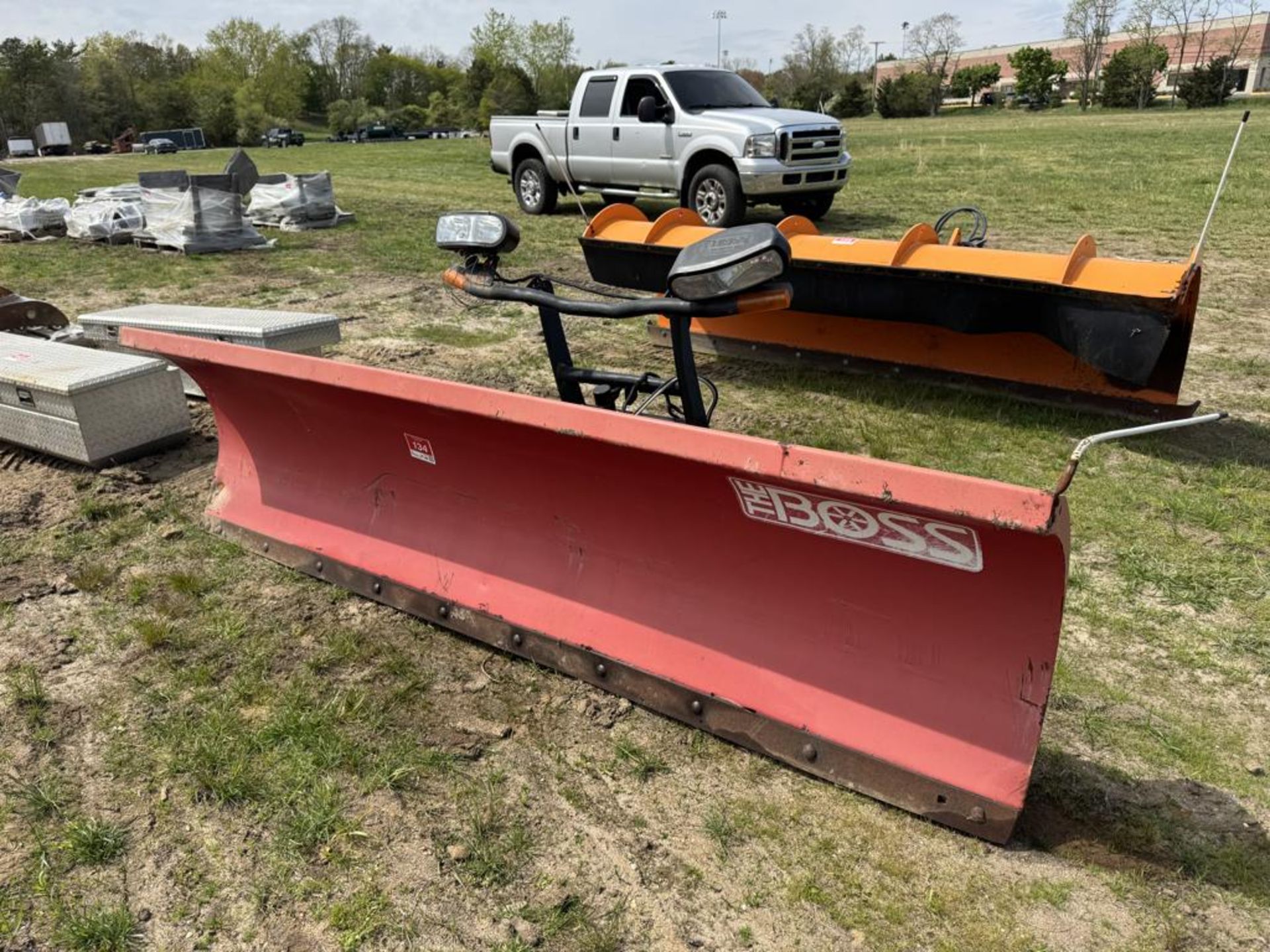 Boss 10’ Heavy Duty Snow Plow - Image 3 of 7