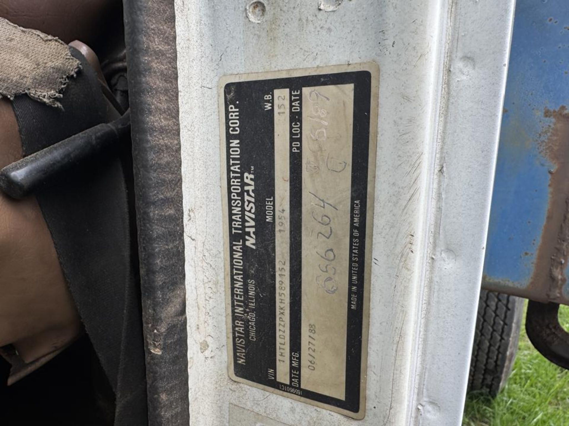 1989 International S1900 Single Axle Dump - Image 19 of 19