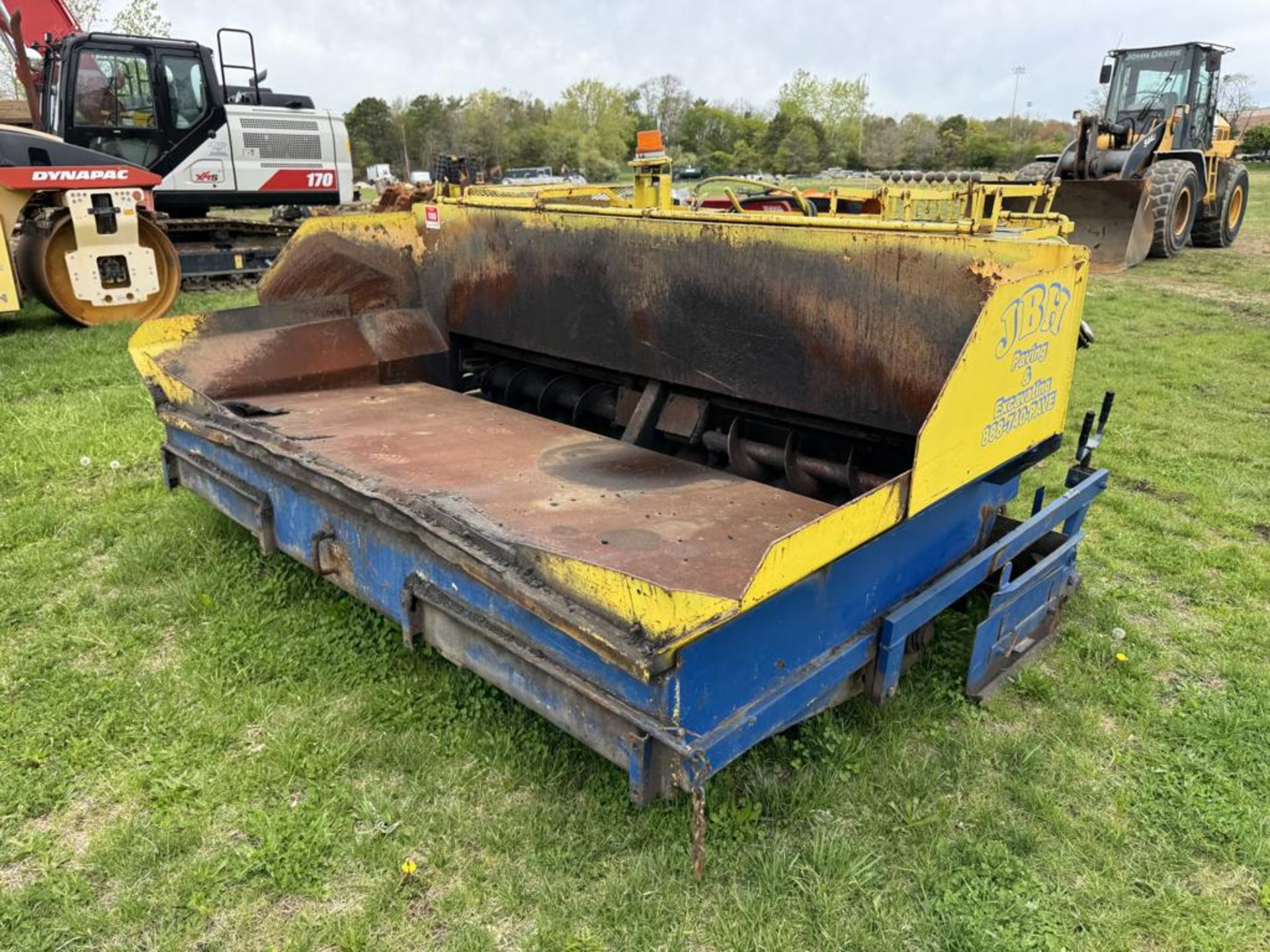 GEHL Powerbox T450 Asphalt Paver - Image 10 of 19