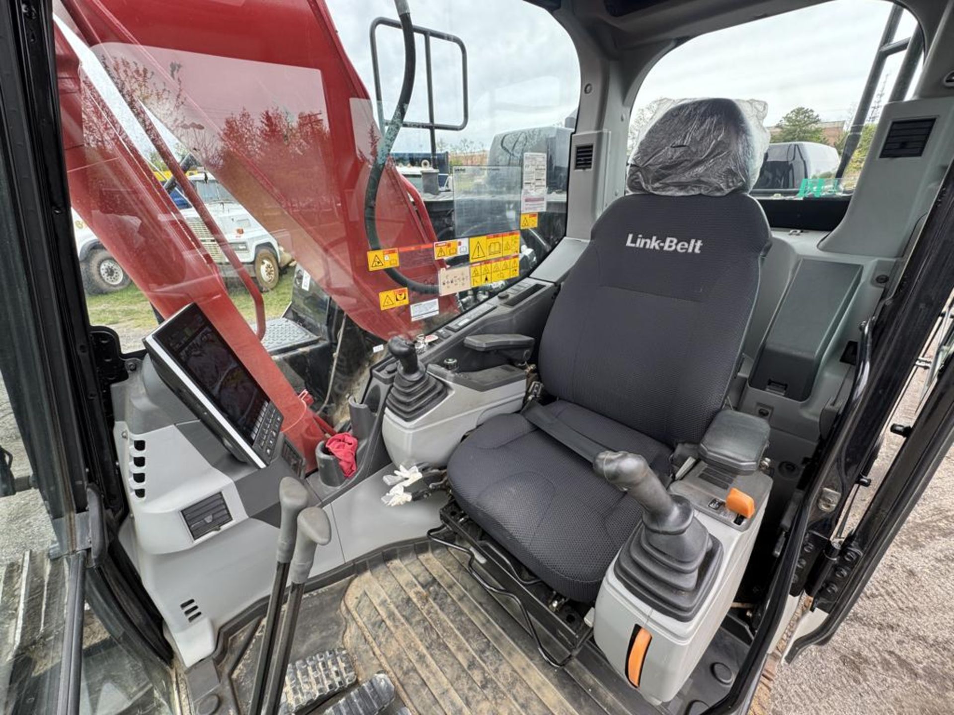 2024 Linkbelt 170 X4S Tracked Excavator - Image 48 of 62