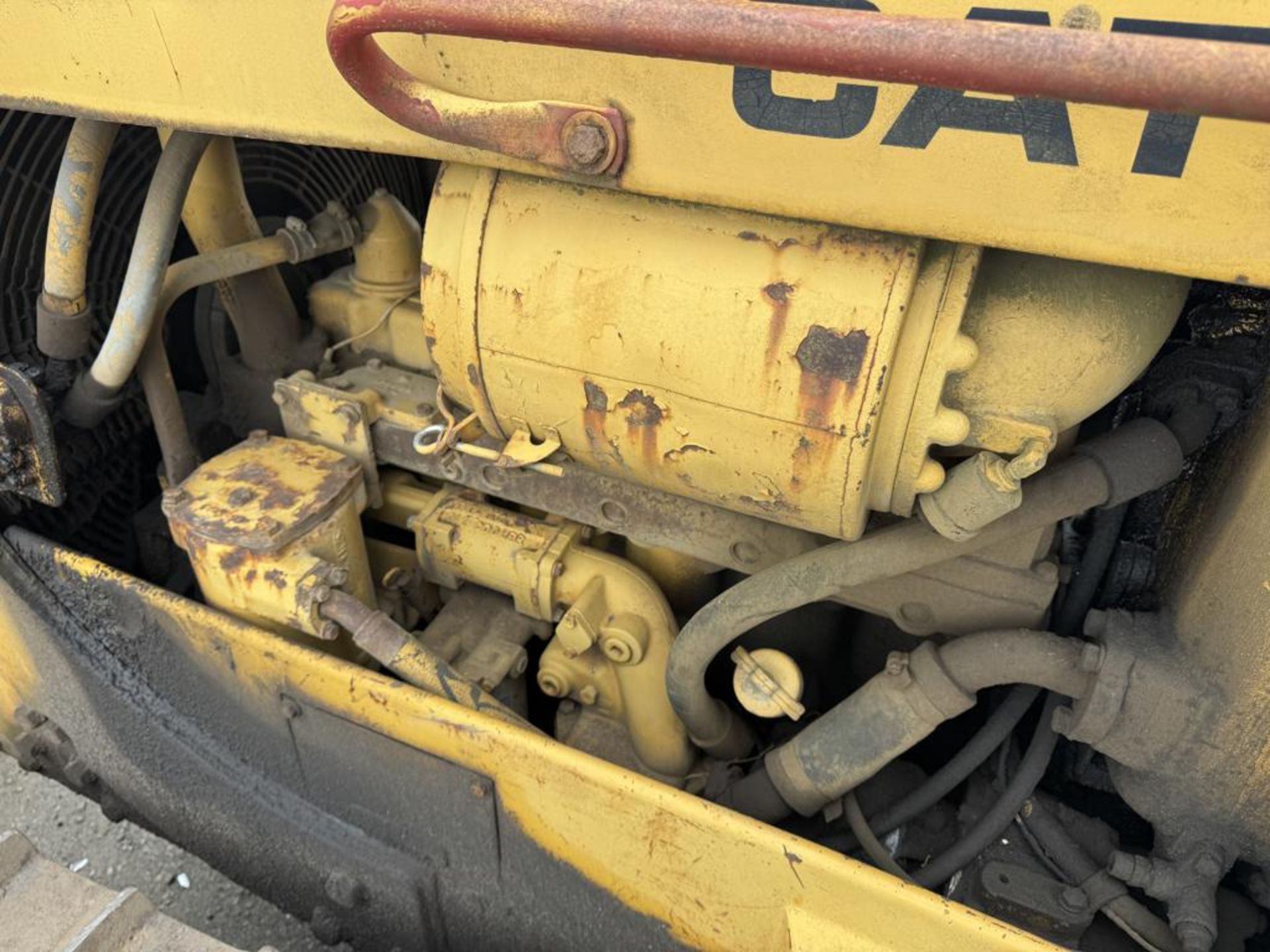 Caterpillar D6D Crawler Dozer - Image 28 of 33
