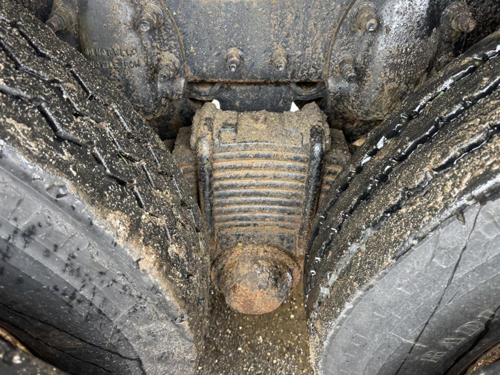 1999 Mack RD688SX Tandem Dump - Image 17 of 44