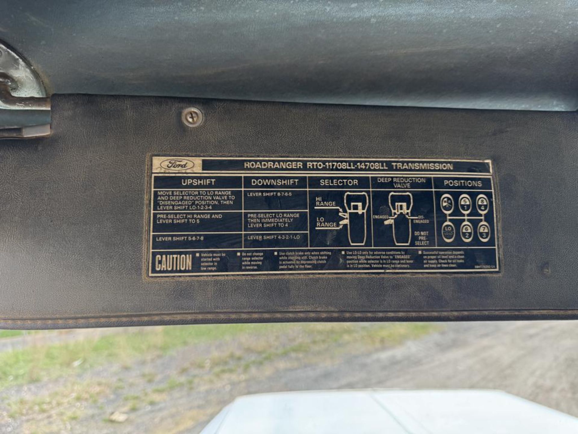 1987 Ford LTL 9000 Tandem Dunp - Image 28 of 30