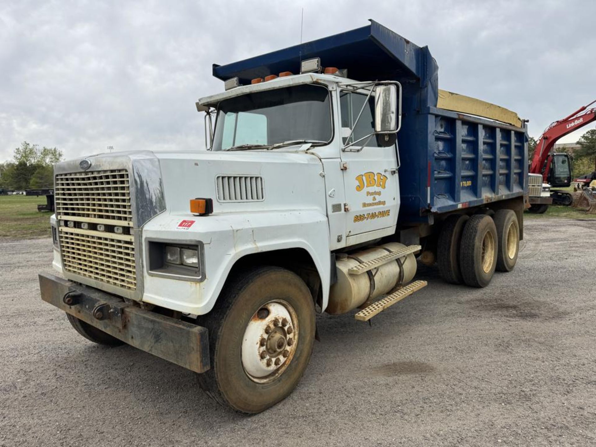 1987 Ford LTL 9000 Tandem Dunp - Image 2 of 30
