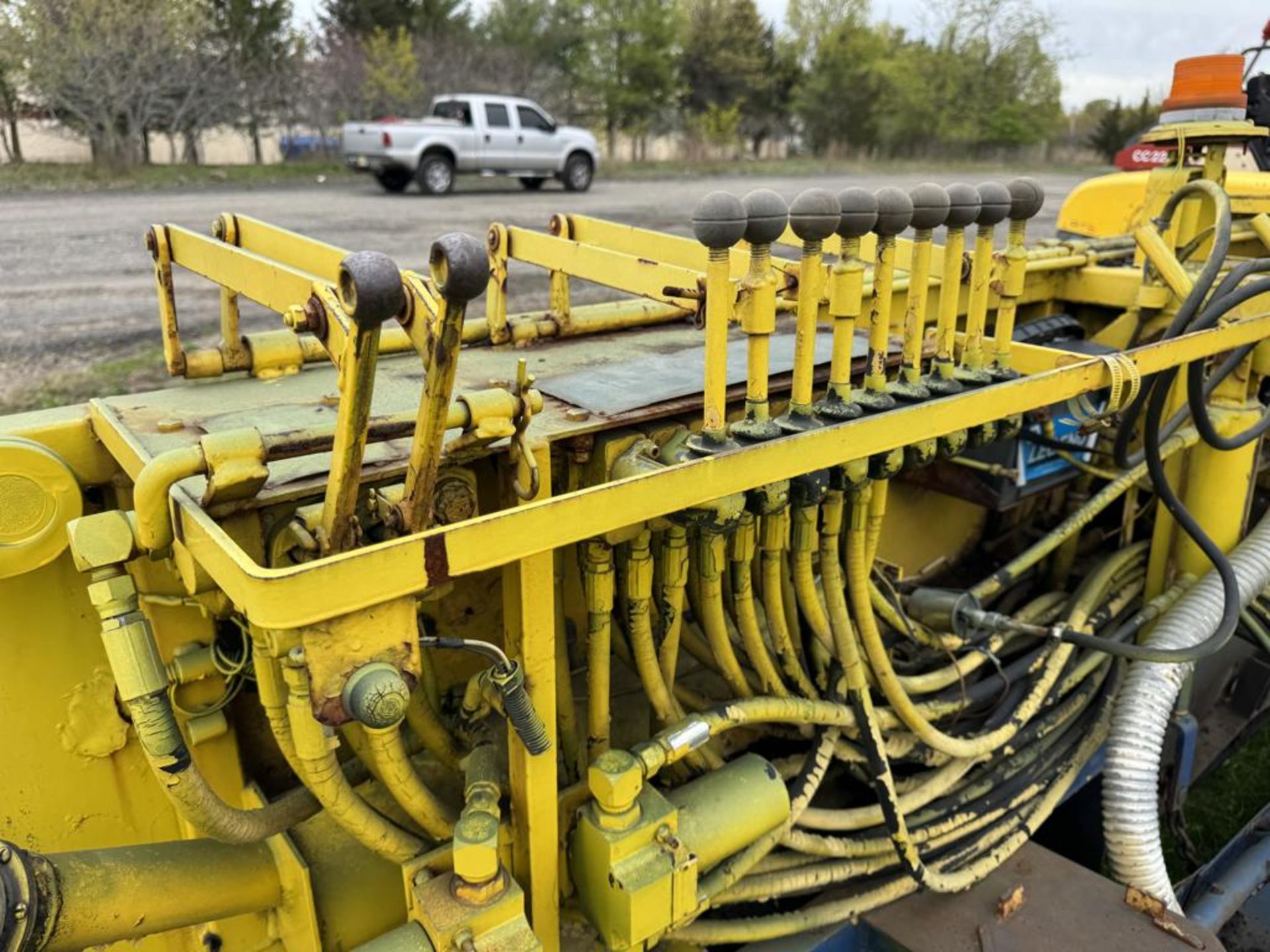 GEHL Powerbox T450 Asphalt Paver - Image 16 of 19