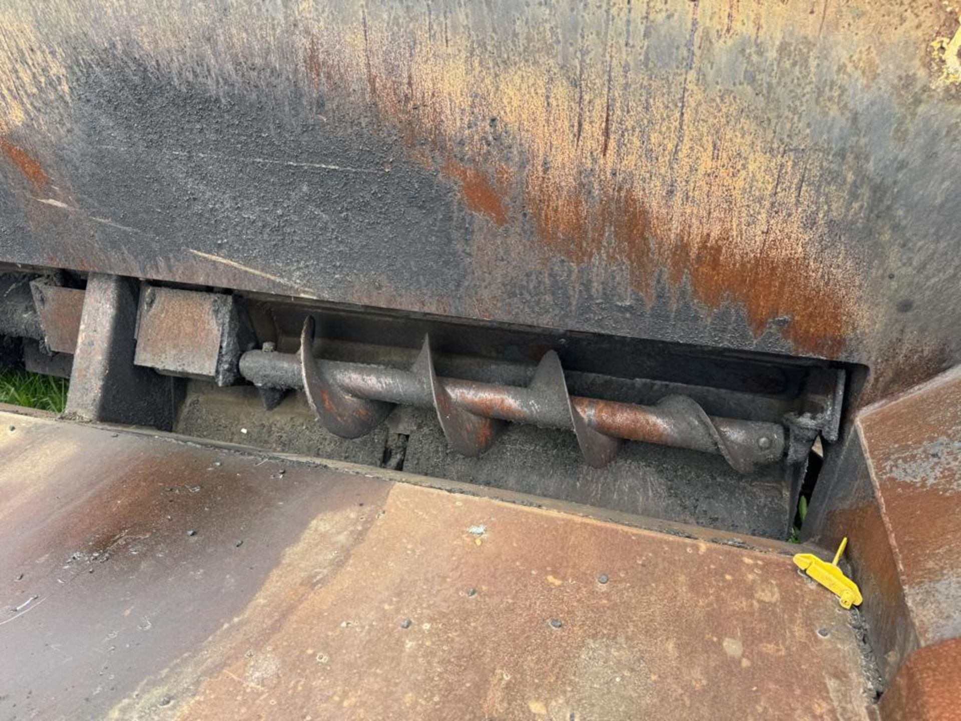 GEHL Powerbox T450 Asphalt Paver - Image 12 of 19