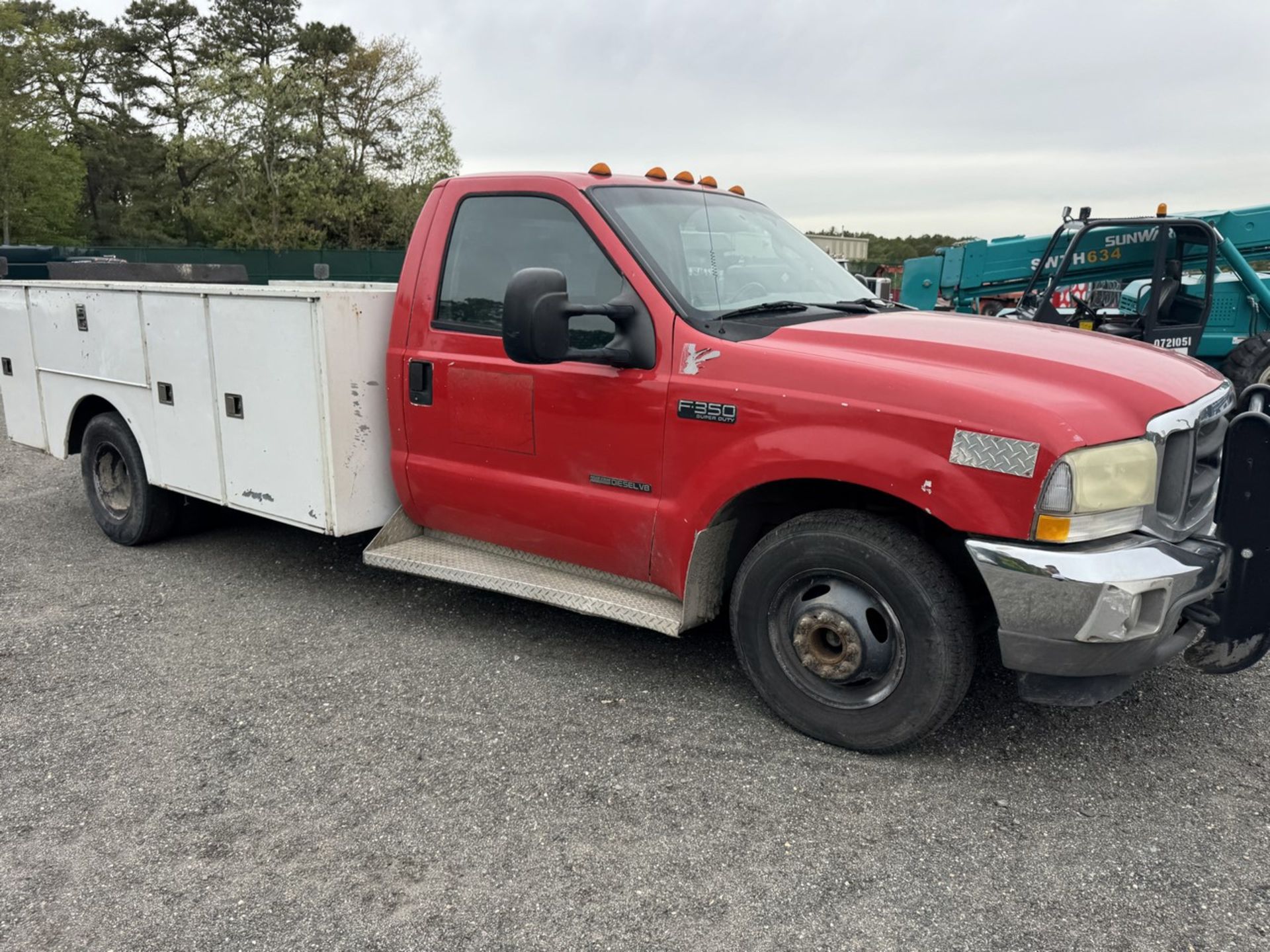 2002 Ford F-350 Service Truck Diesel w/ Lift Gate - Image 8 of 24