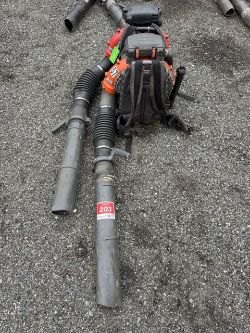 Lot of 2 Backpack Blowers Husqvarna / Redmax