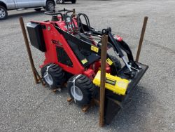 SL323W Mini Skid Steer (New)