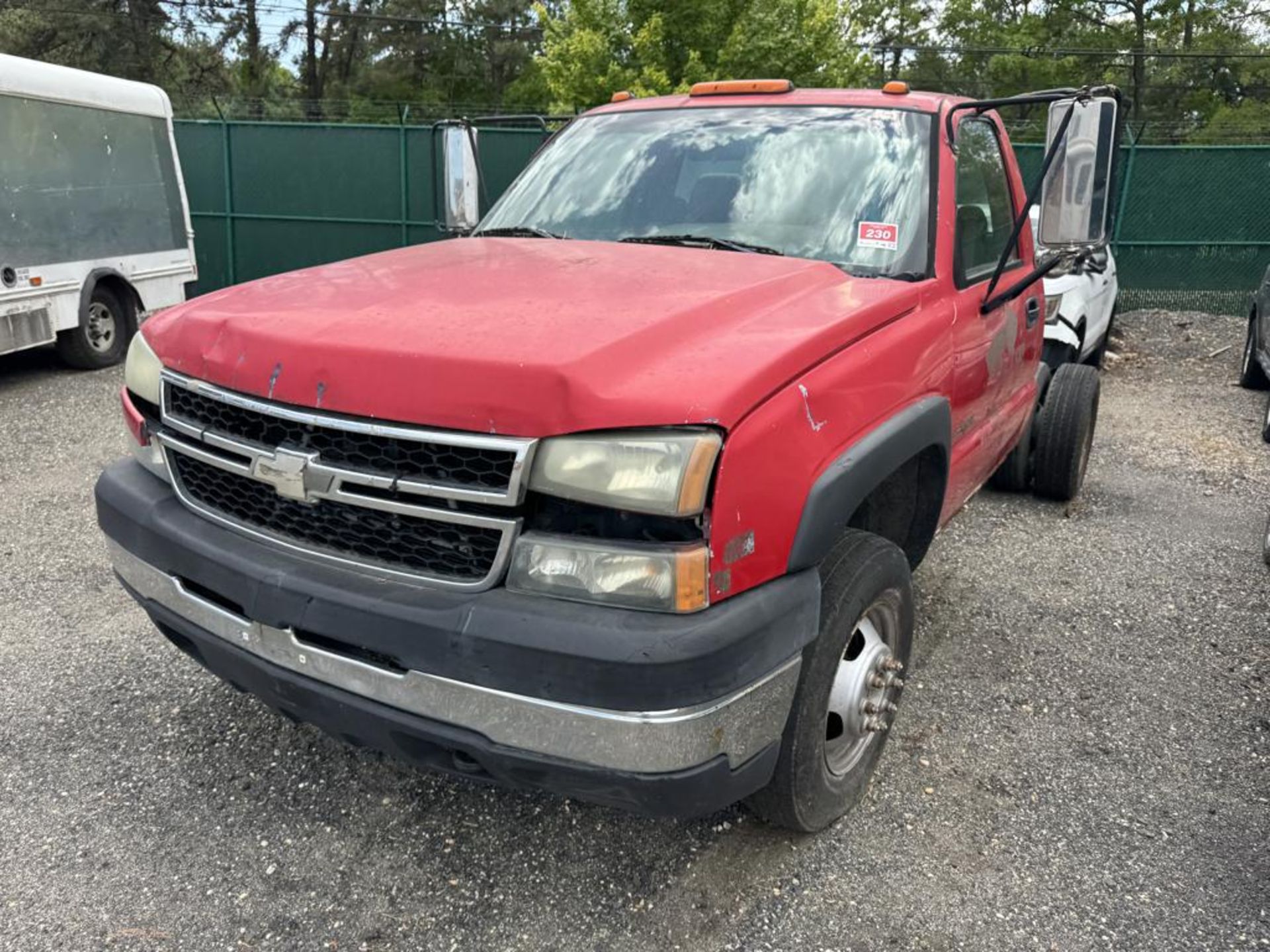 2007 Chevy 3500HD - Image 2 of 14