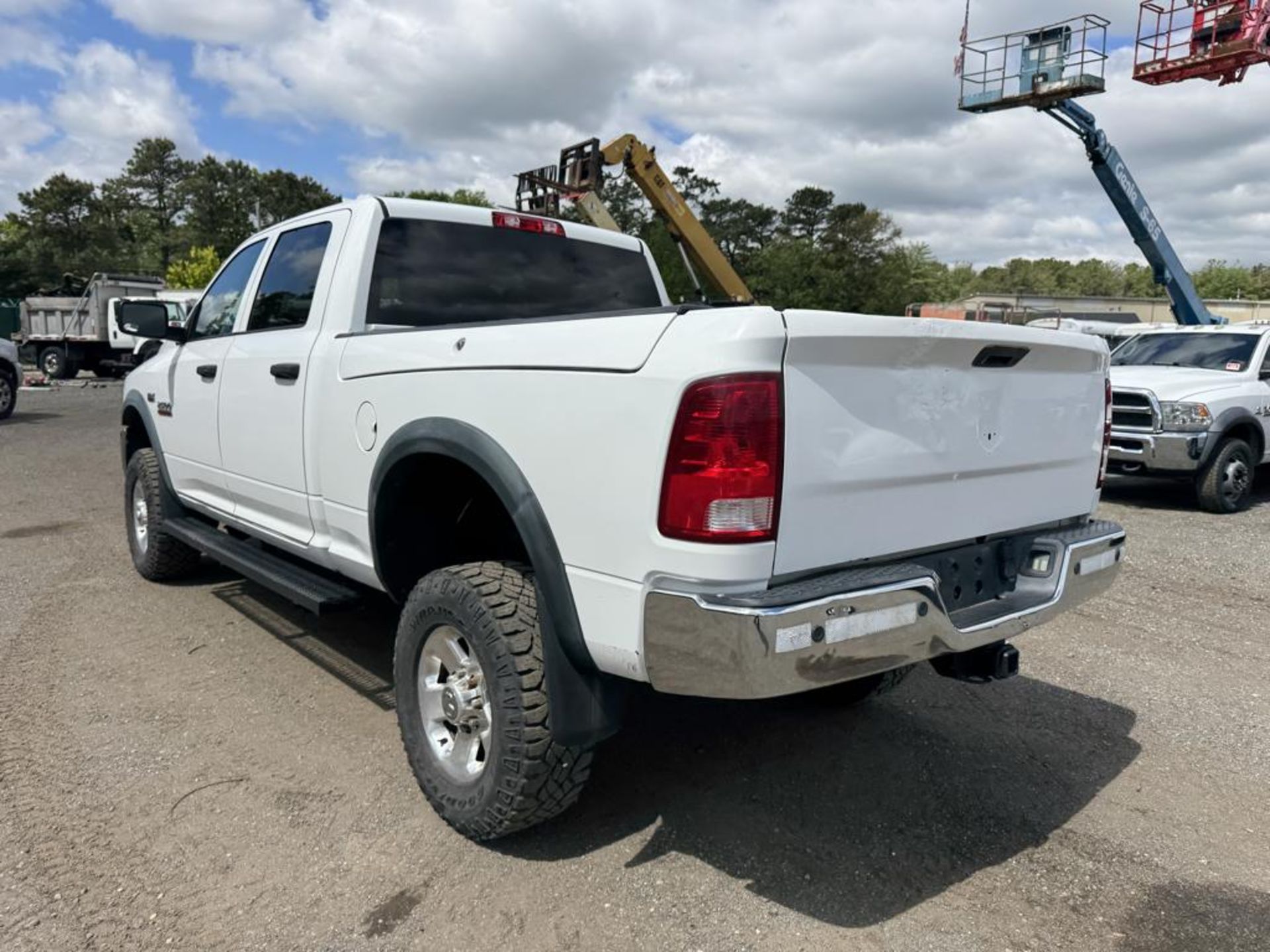 2015 Ram 2500HD 4x4 - Image 13 of 26