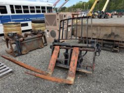 Caterpillar 4’ Forks