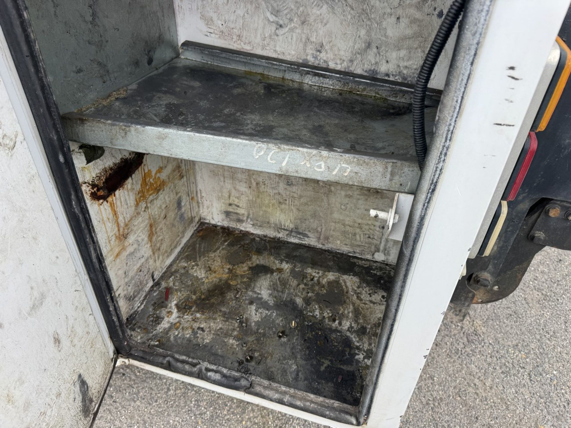 2002 Ford F-350 Service Truck Diesel w/ Lift Gate - Image 21 of 24
