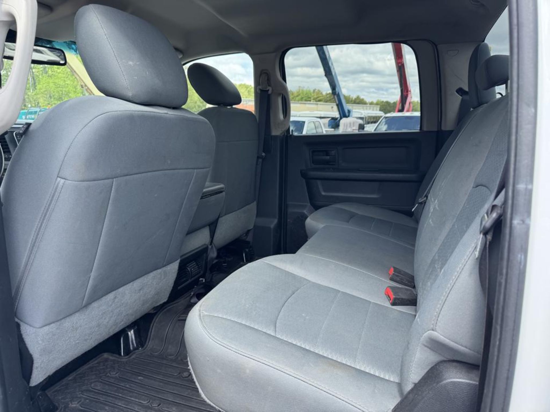 2015 Ram 2500HD 4x4 - Image 21 of 26
